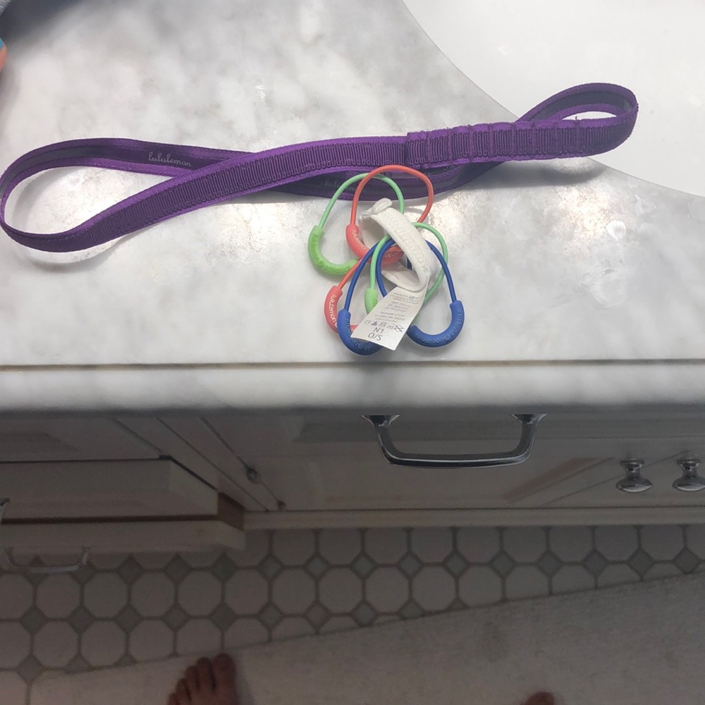 Lyly lemon headband and jacket zippers